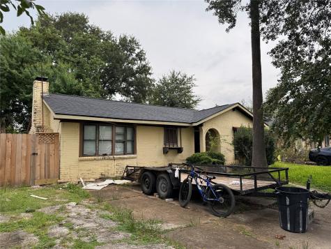 17211 Blairwood Drive Houston TX 77049
