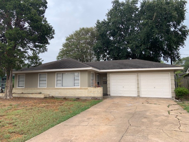 1204 Fresa Road Pasadena TX 77502