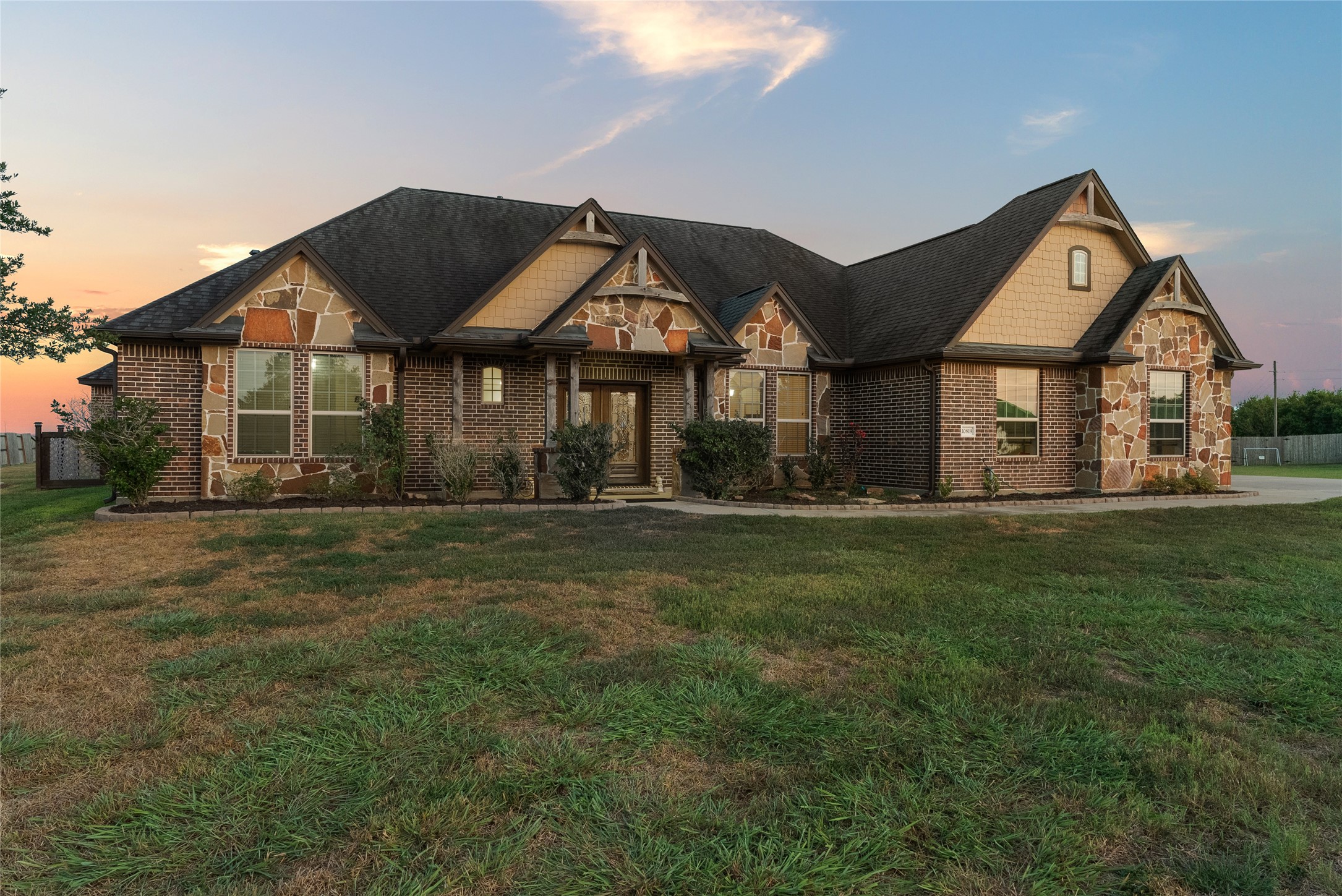 10819 Caddo Lake Drive Needville TX 77461