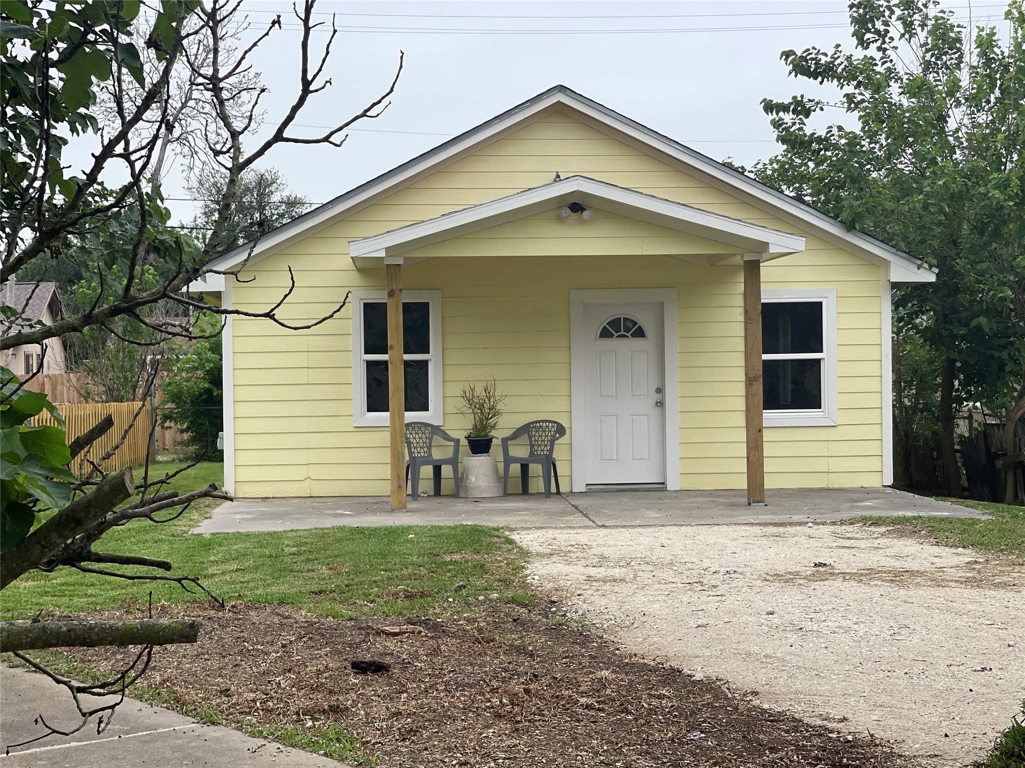 2218 6th Avenue N Texas City TX 77590