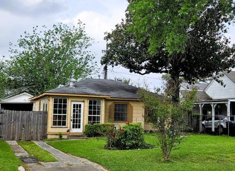 7567 Satsuma Street Houston TX 77023