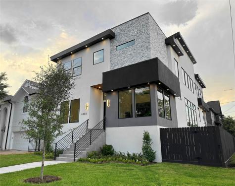 4400 Holt Street Bellaire TX 77401