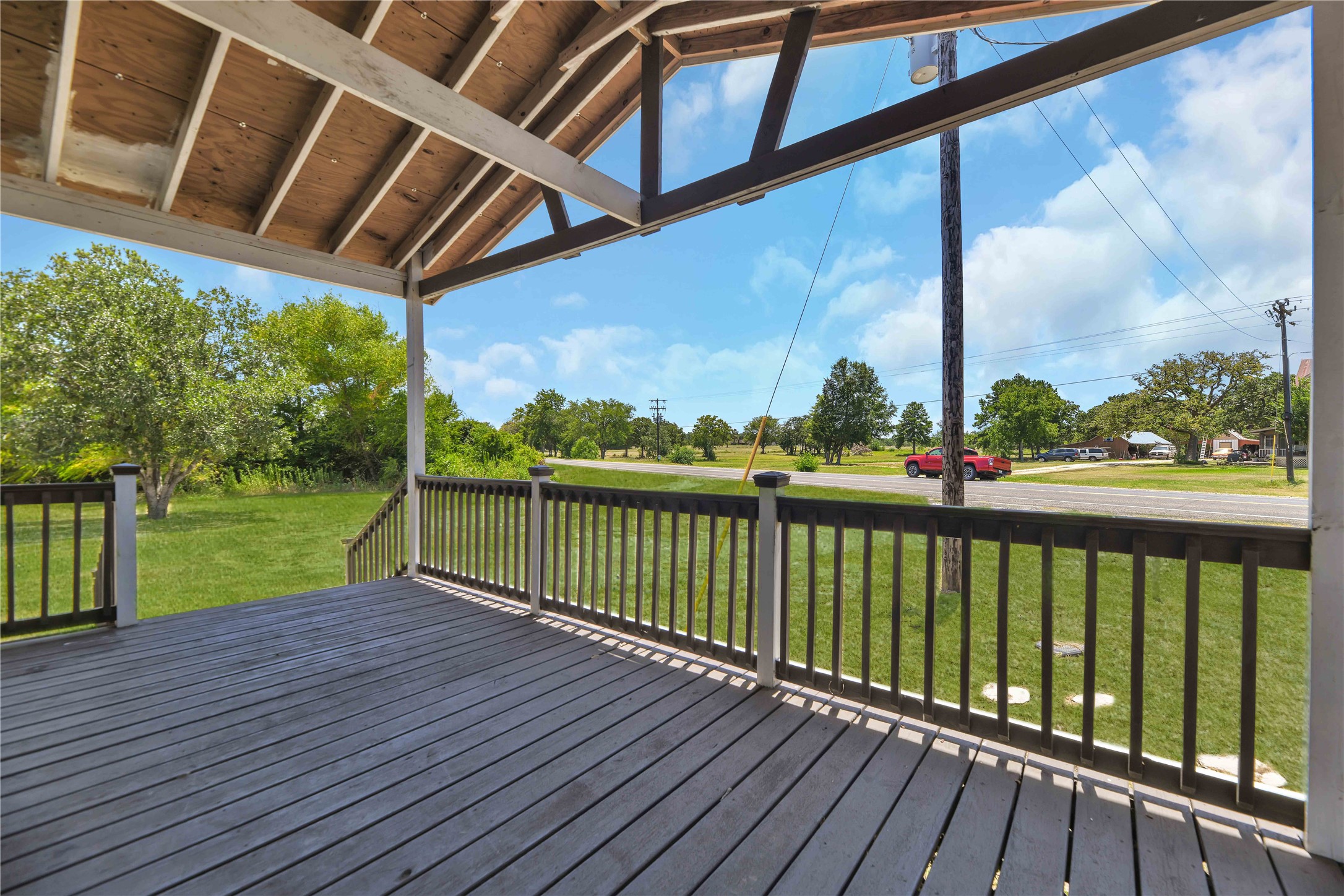 518 Fm 1696 Road W Huntsville TX 77320