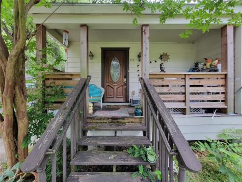 325 Foster Street Tomball TX 77375