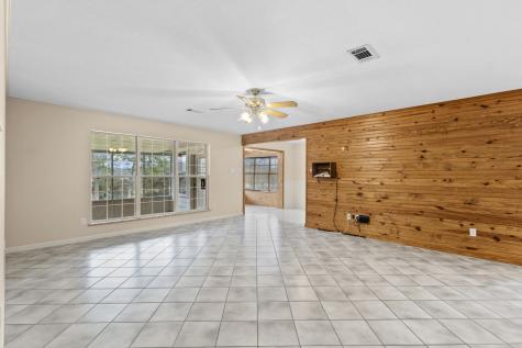 311 Peppertree Village Mills TX 77663