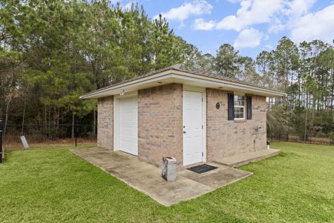 311 Peppertree Village Mills TX 77663
