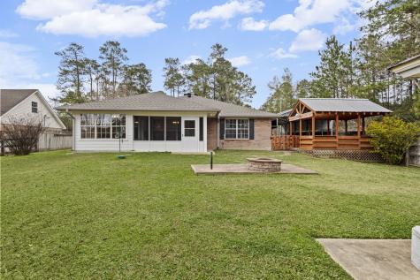 311 Peppertree Village Mills TX 77663