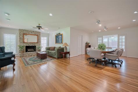826 Heights Boulevard Houston TX 77007