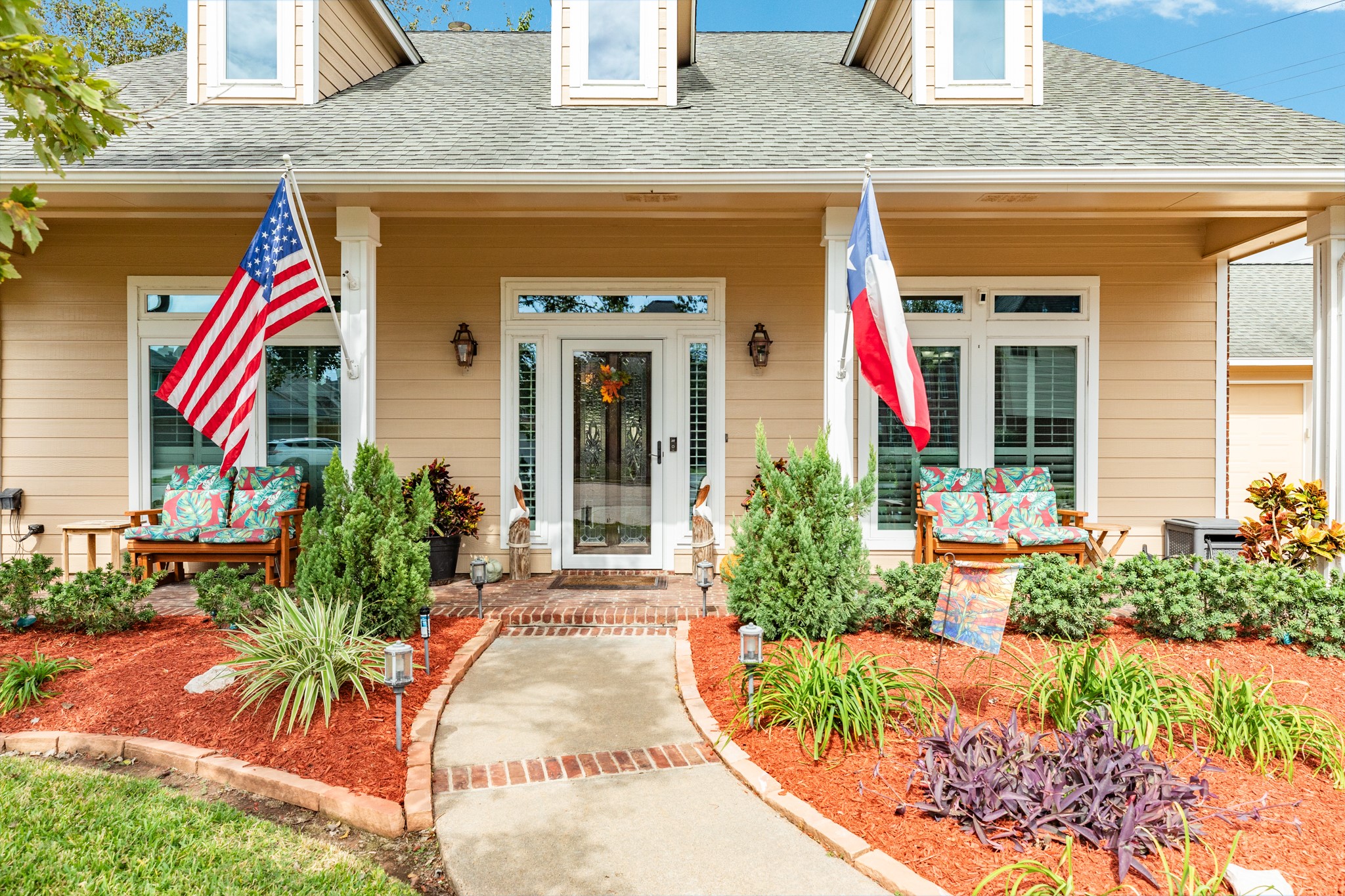 327 Rosemary Lane Lake Jackson TX 77566
