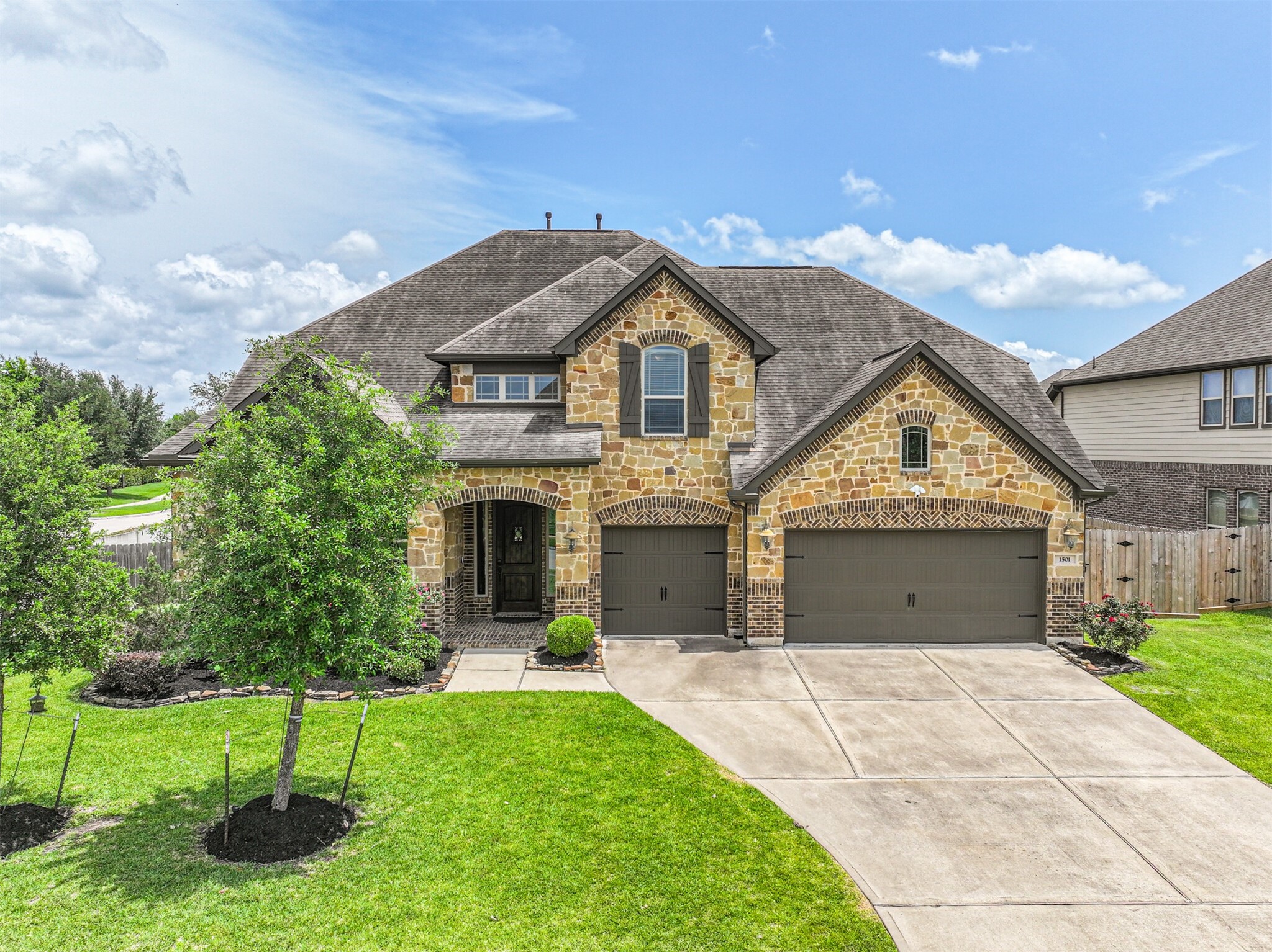 1501 Royal Field Lane Friendswood TX 77546