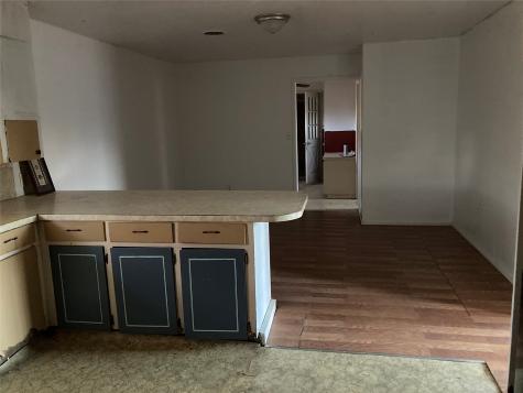 1320 Moody Street Paducah TX 79248