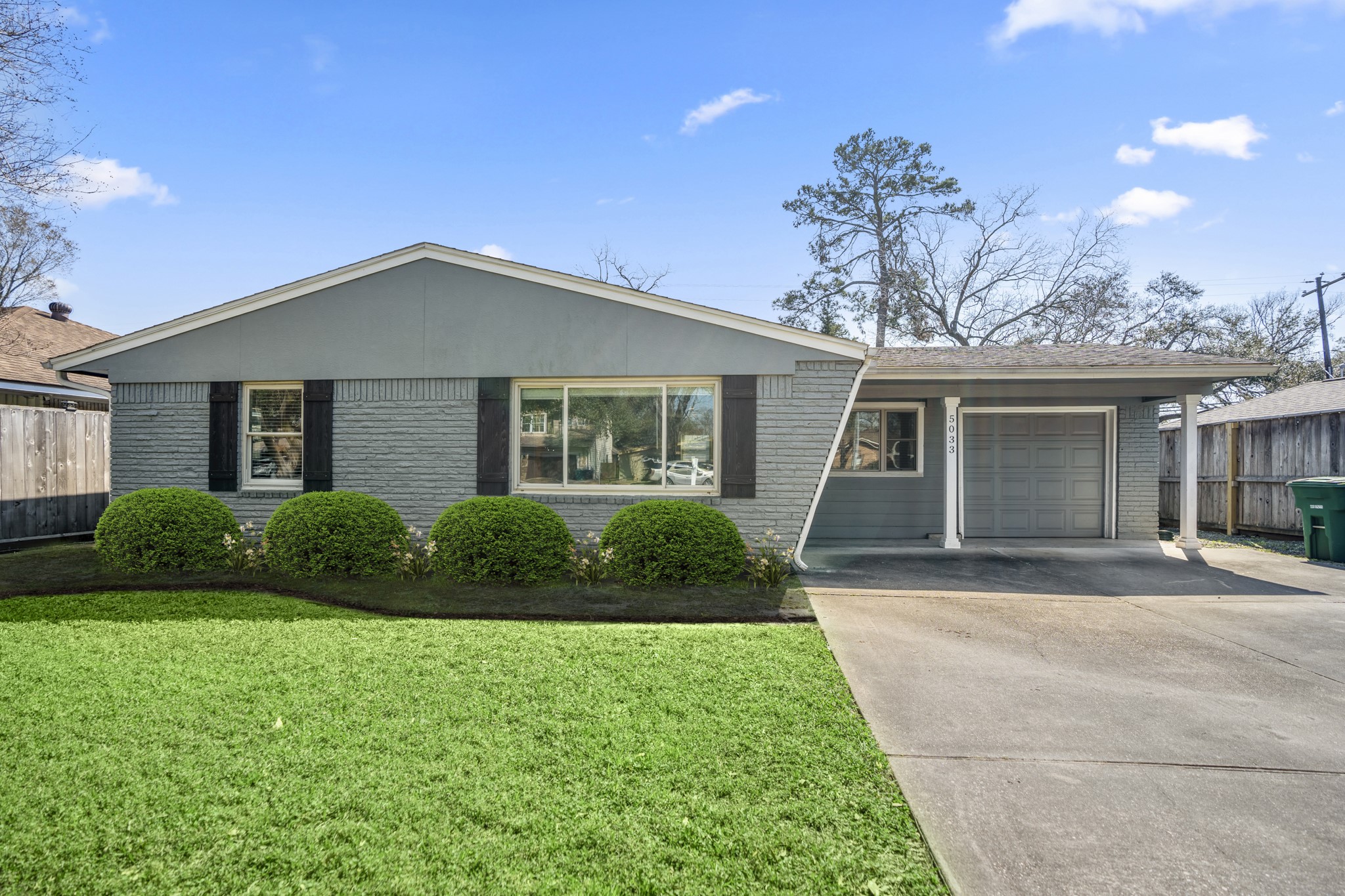5033 W 43rd Street Houston TX 77092