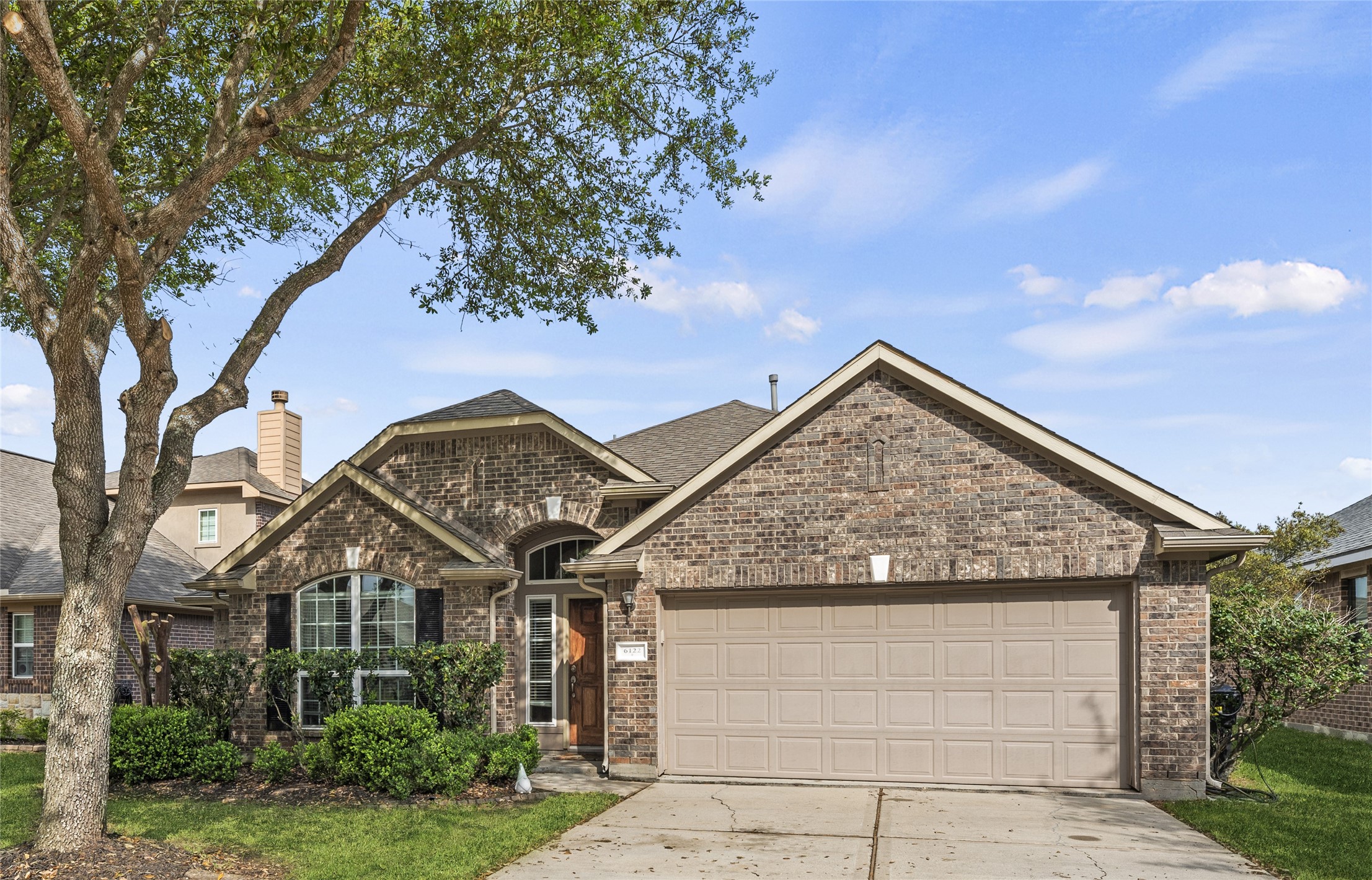 6122 Oxford Lake Drive Rosenberg TX 77471