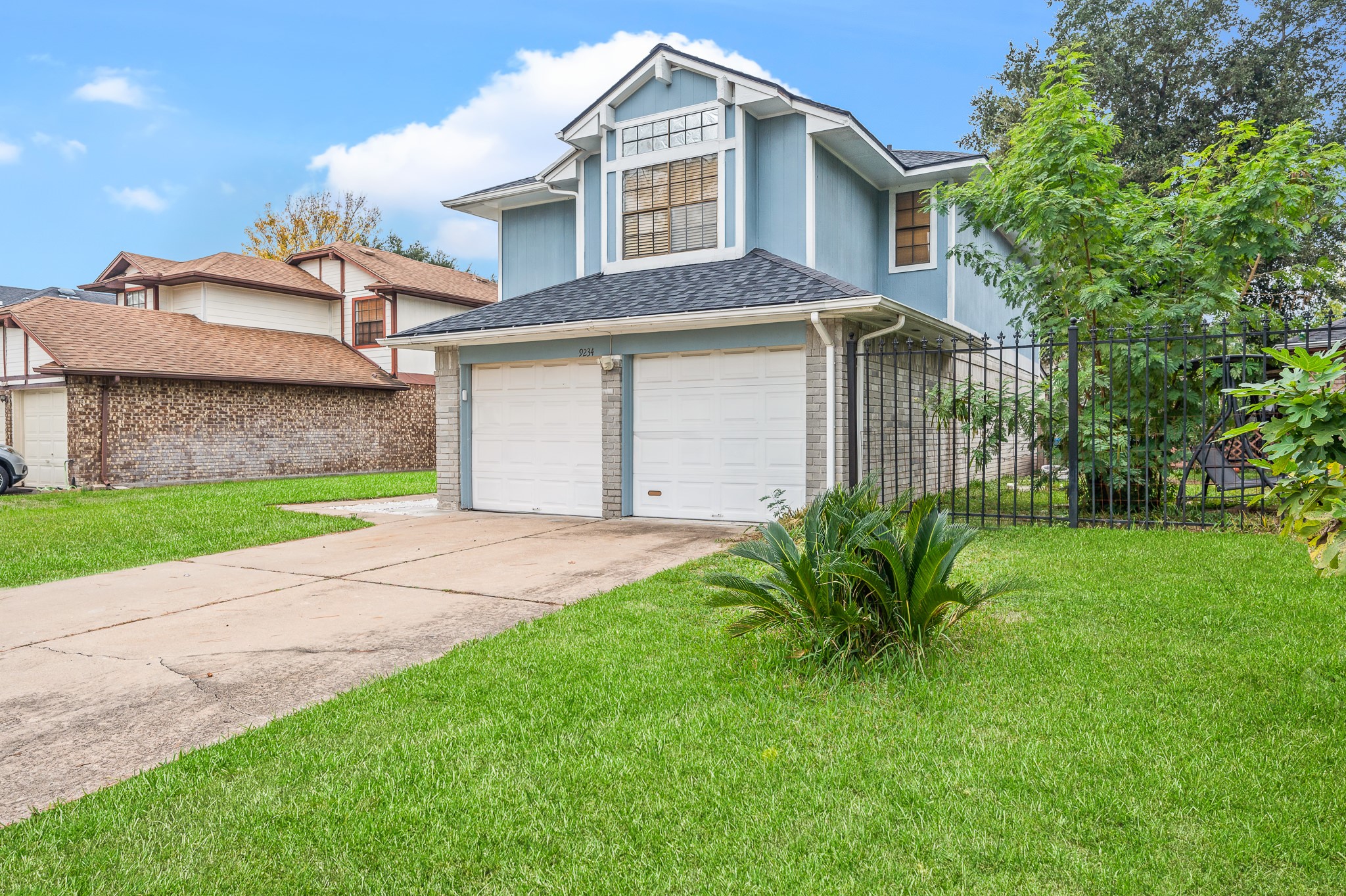 9234 Spindlewood Drive Houston TX 77083