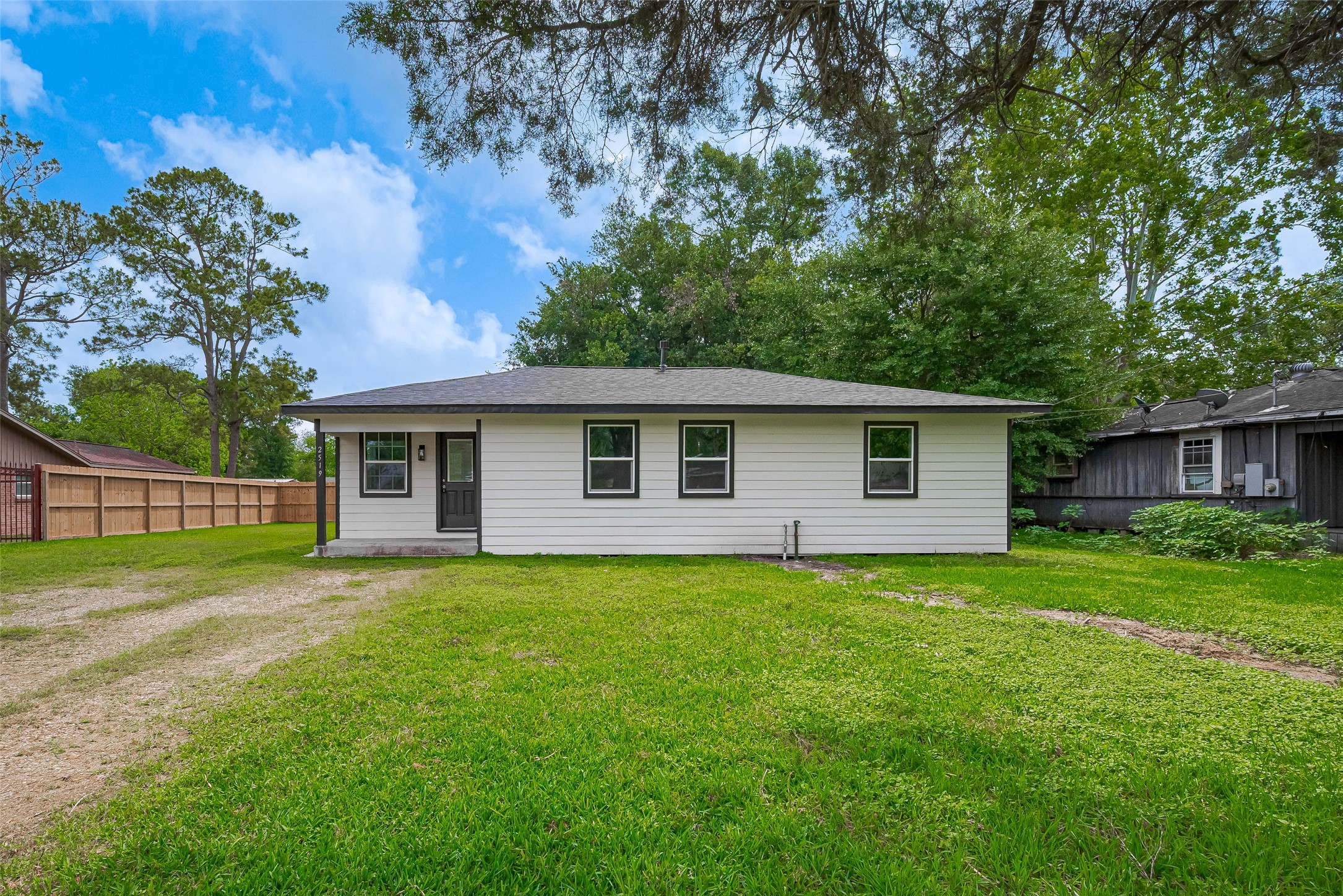2519 Sinclair Street Pasadena TX 77503