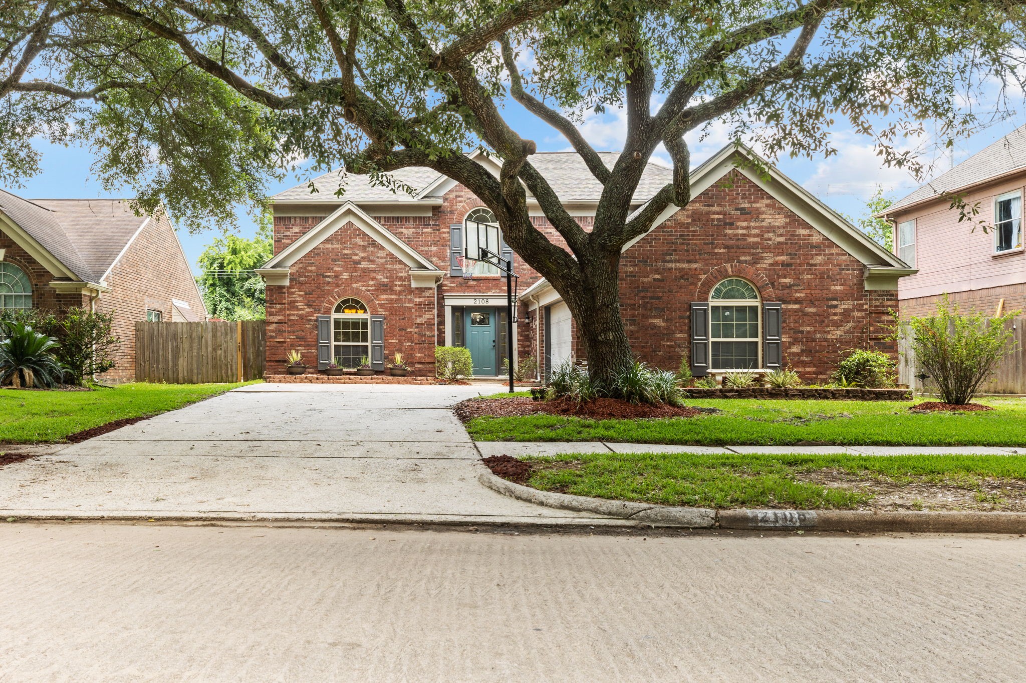 2108 Aberdeen Drive League City TX 77573