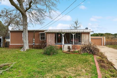 2426 Shady Creek Lane Freeport TX 77541