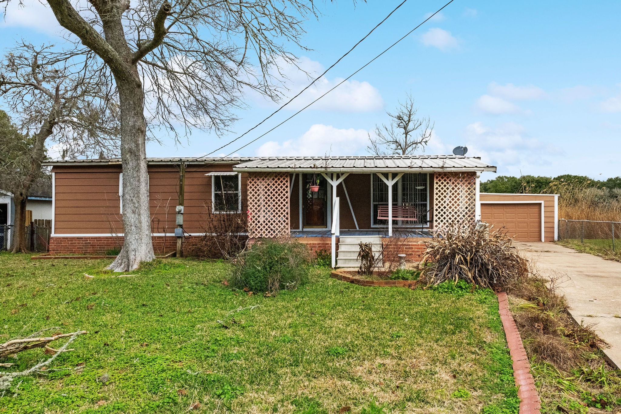 2426 Shady Creek Lane Freeport TX 77541