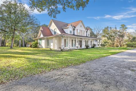 123 Burwell Road Highlands TX 77562