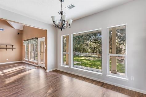123 Burwell Road Highlands TX 77562