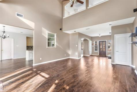 123 Burwell Road Highlands TX 77562