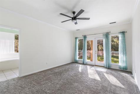 123 Burwell Road Highlands TX 77562