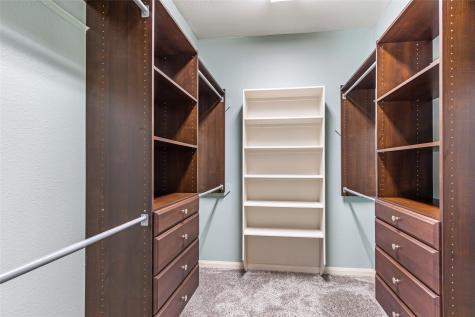 123 Burwell Road Highlands TX 77562