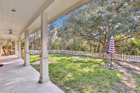 123 Burwell Road Highlands TX 77562