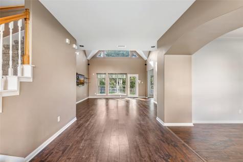 123 Burwell Road Highlands TX 77562
