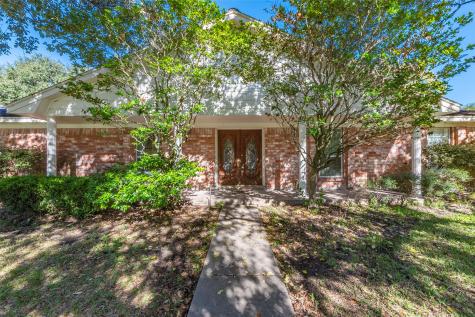 2704 Adams Street Alvin TX 77511