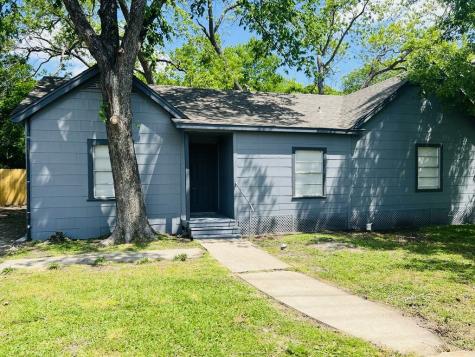 1514 16th Street Huntsville TX 77340