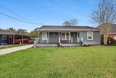 1118 West Drive Port Neches TX 77651