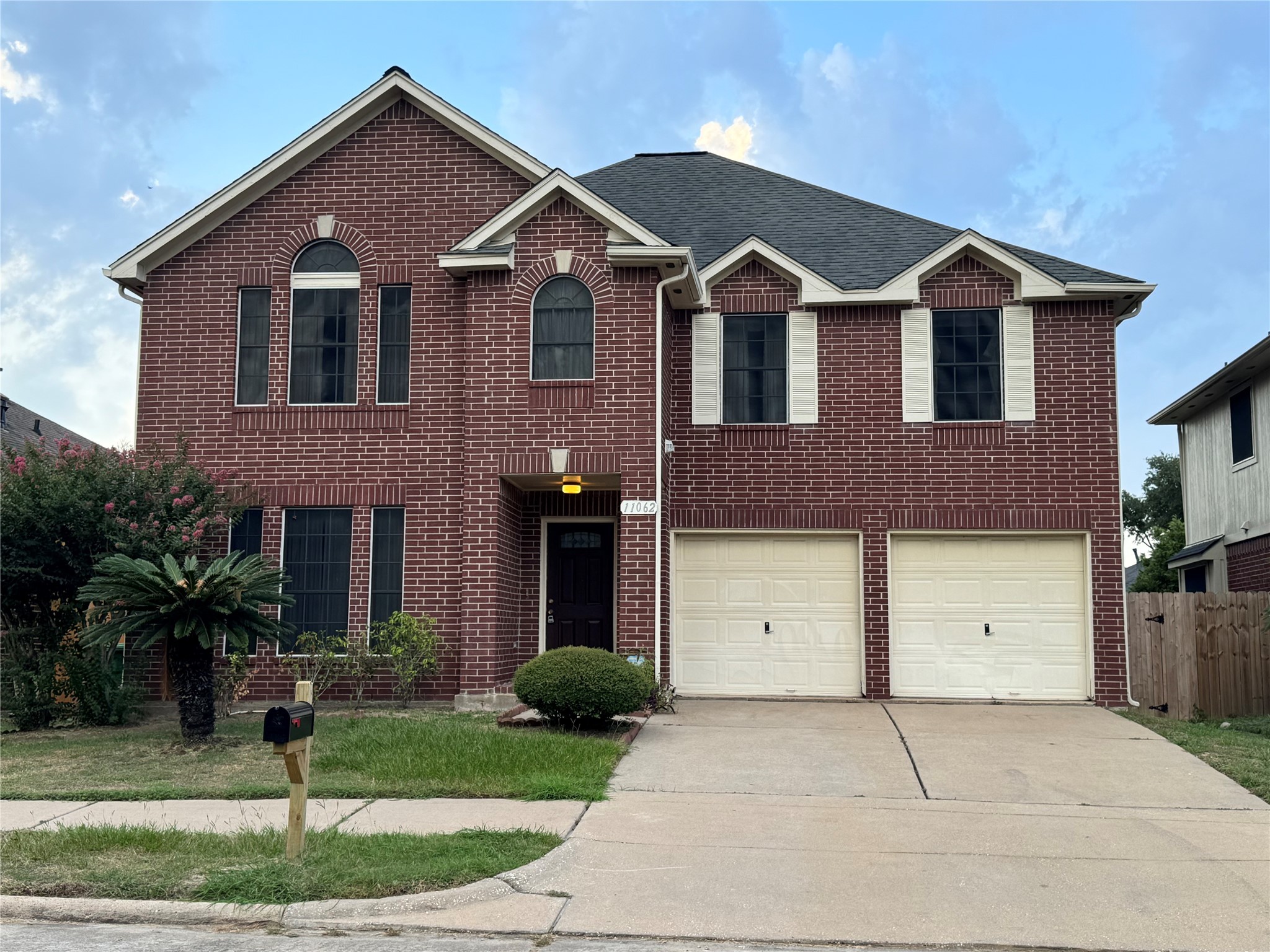 11062 Landsbury Court Houston TX 77099