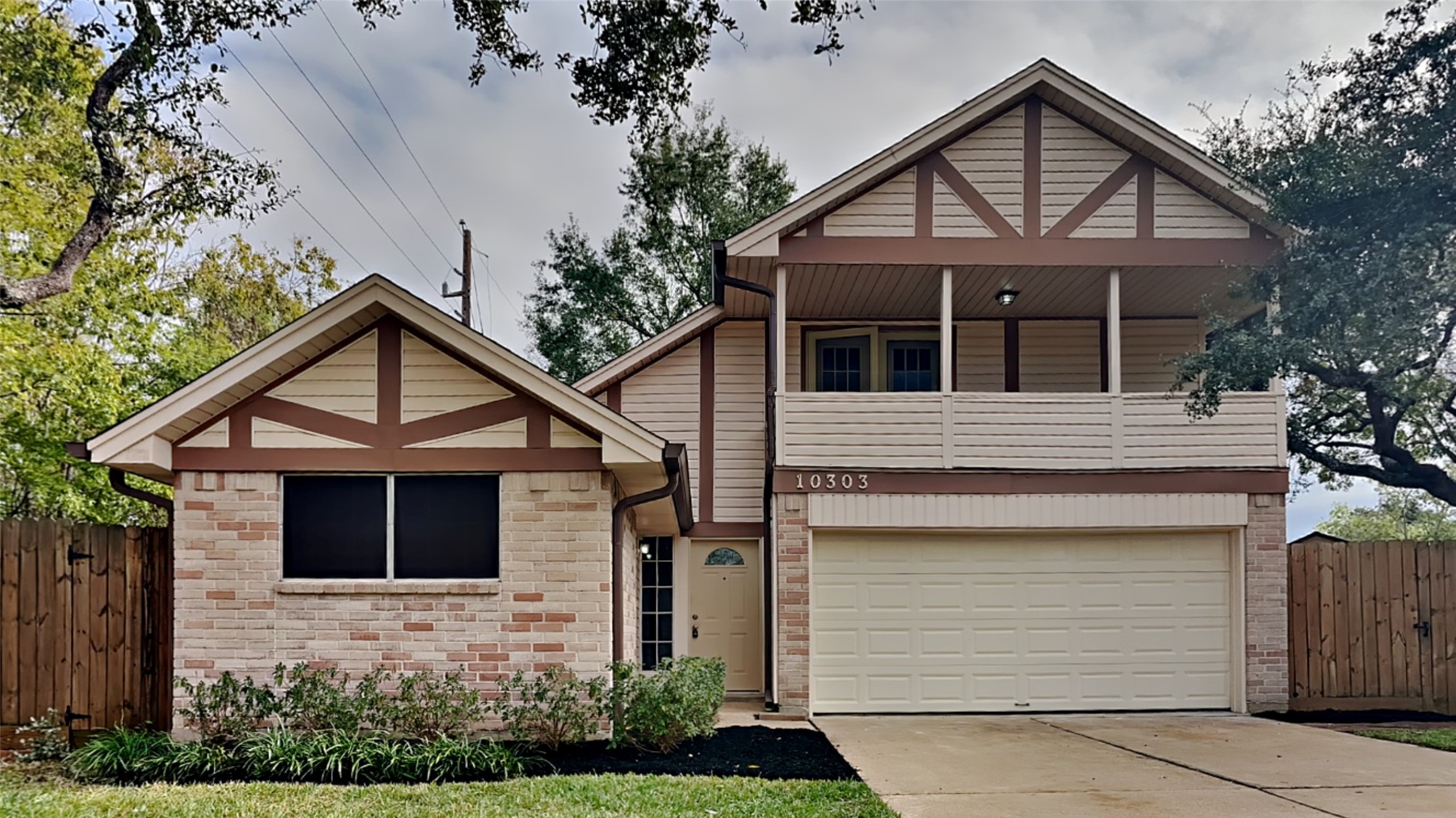 10303 Brickyard Court Houston TX 77041