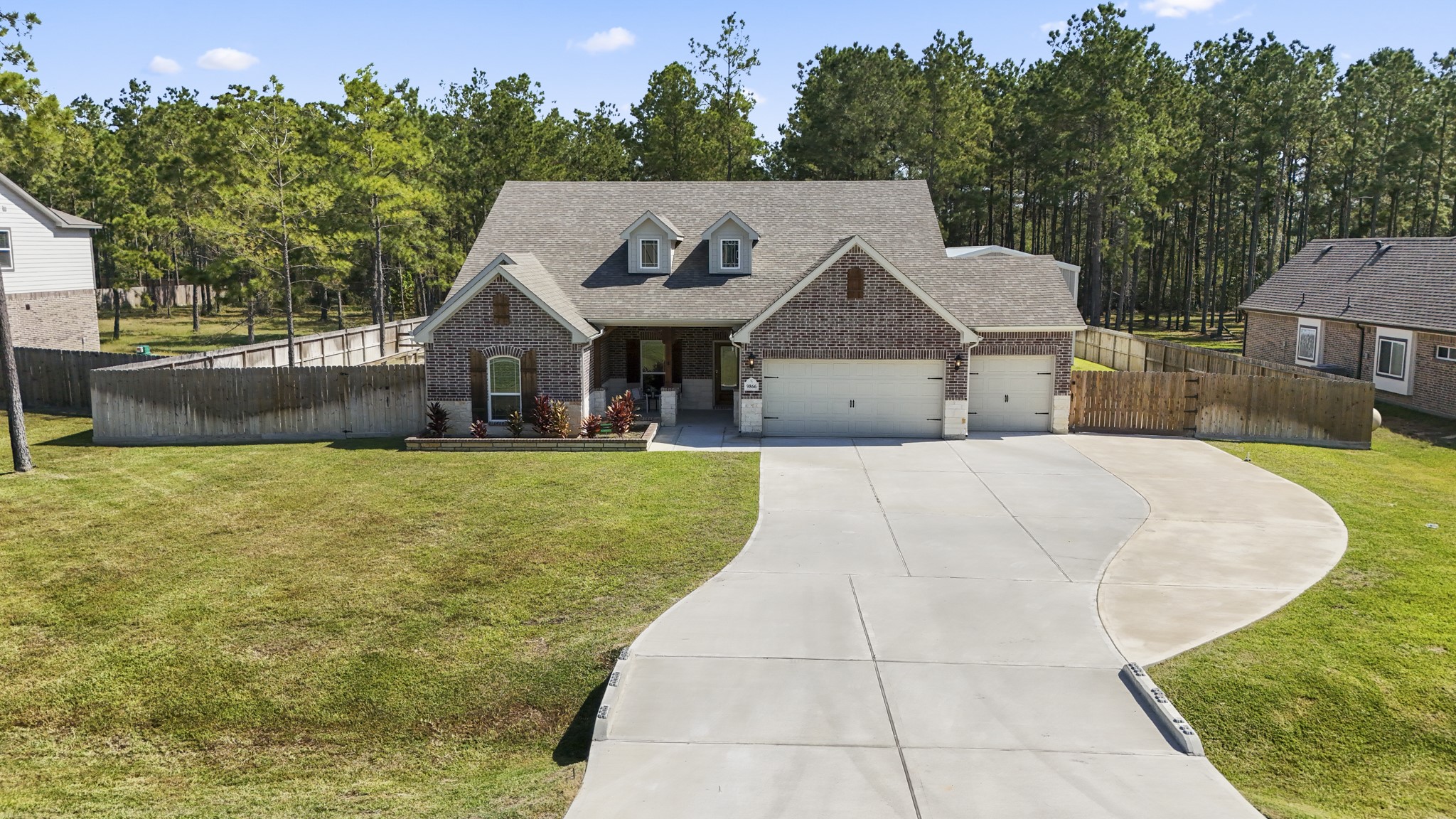 9866 Guadalupe Street Conroe TX 77303