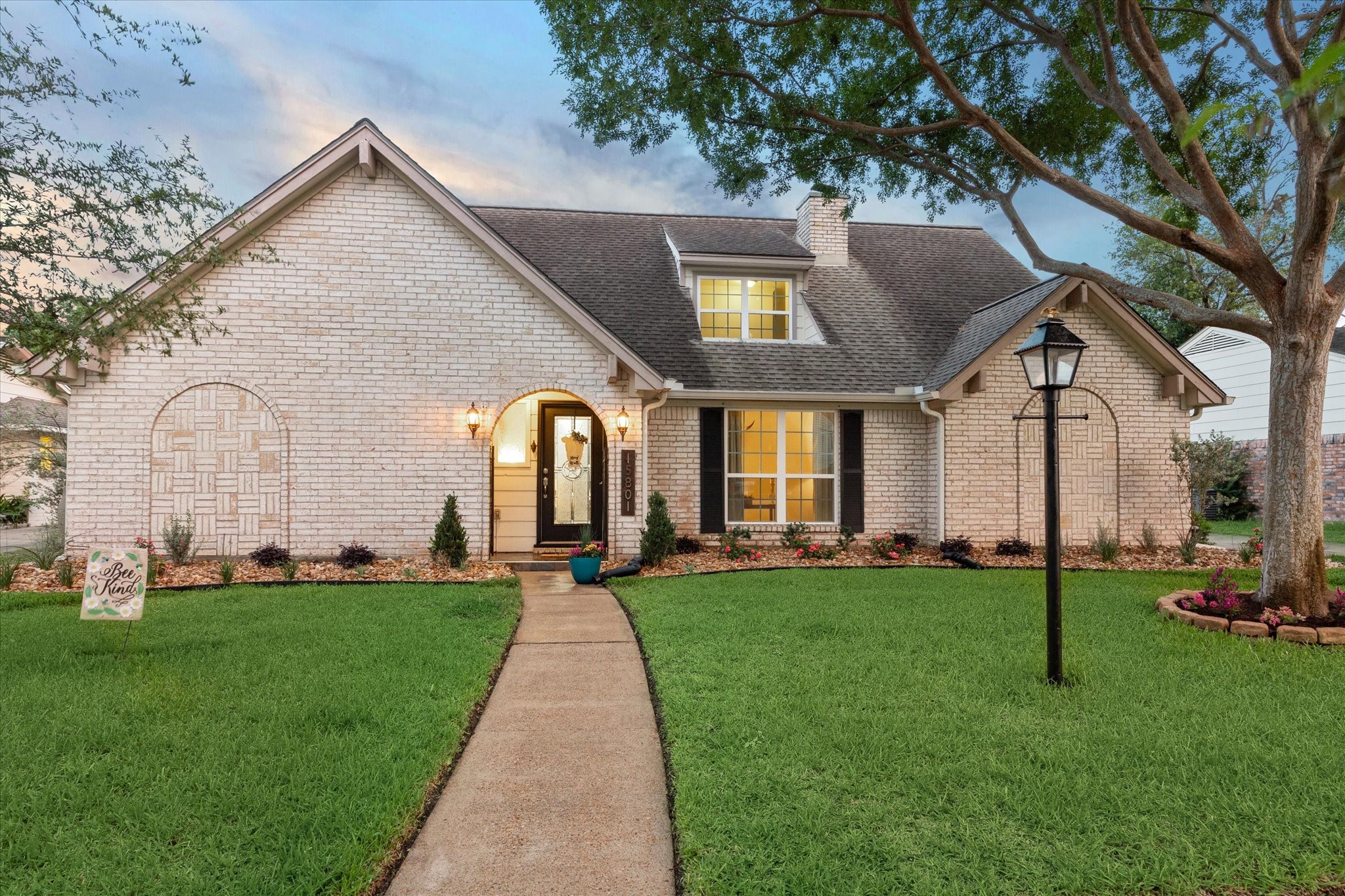 15801 Seattle Street Jersey Village TX 77040