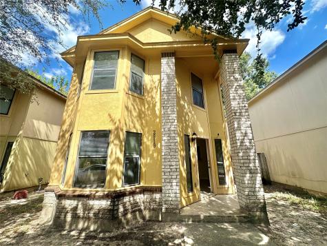 2919 La Estancia Lane Houston TX 77093