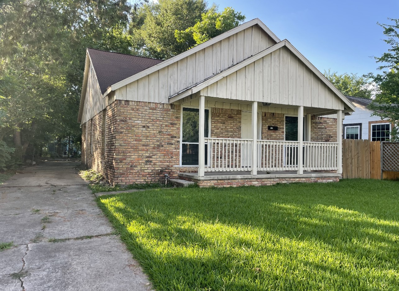 8241 Glenview Drive Houston TX 77017