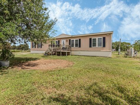 2234 Hopkins Road Beasley TX 77417