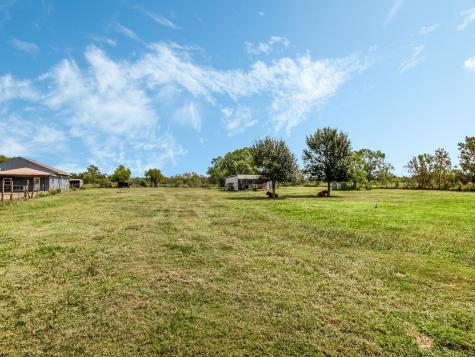 2234 Hopkins Road Beasley TX 77417