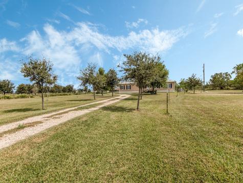2234 Hopkins Road Beasley TX 77417