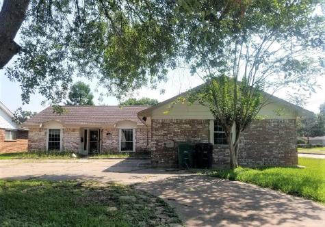 15535 Banff Street Houston TX 77062