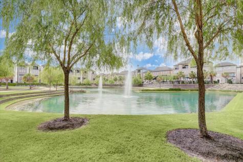 6122 Cottage Grove Lake Drive Houston TX 77007
