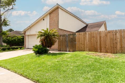 11526 Bellspring Drive Houston TX 77072
