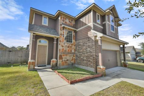 105 Red Deer Way Huntsville TX 77320
