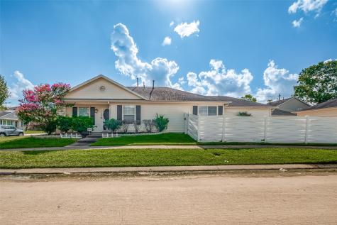 11903 Chanteloup Drive Houston TX 77047