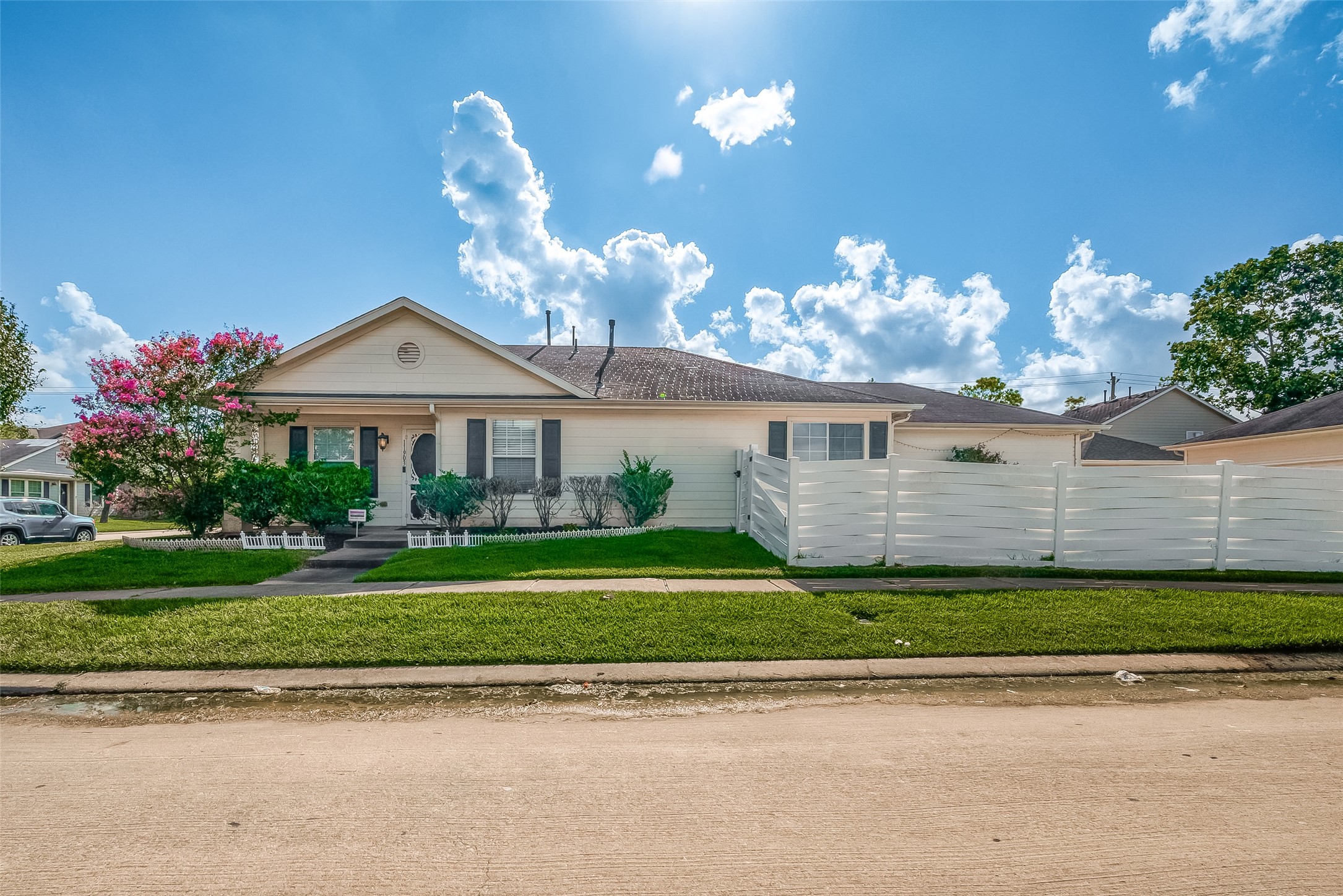 11903 Chanteloup Drive Houston TX 77047