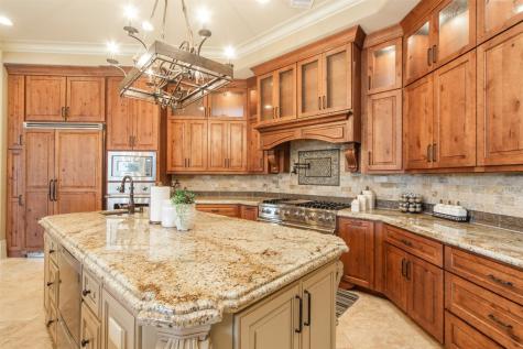 14 Ivy Bend Lane Sugar Land TX 77479