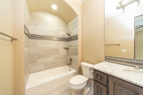 14 Ivy Bend Lane Sugar Land TX 77479