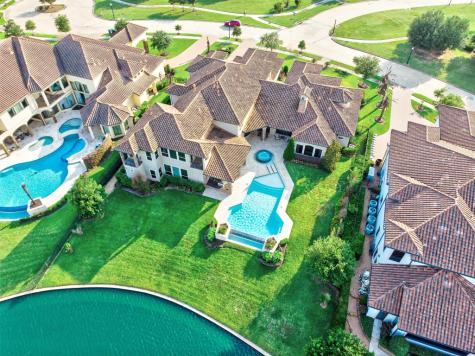 14 Ivy Bend Lane Sugar Land TX 77479